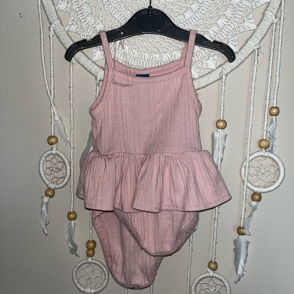 6-12 month onesie romper for girls old navy